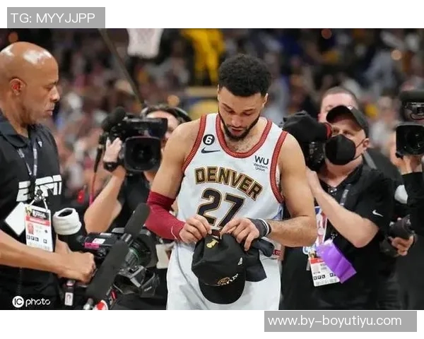 贾马尔穆雷期待NBA杯如同球队郊游带来新体验与乐趣 贾马尔穆雷期待NBA杯如同球队郊游带来新体验与乐趣